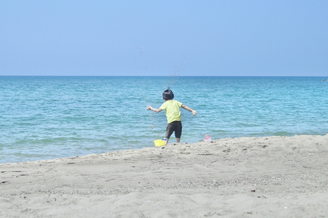 海に持っていけばよかった食べ物！子連れに必要なものを解説